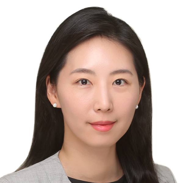 Headshot of Hi Joo Hong