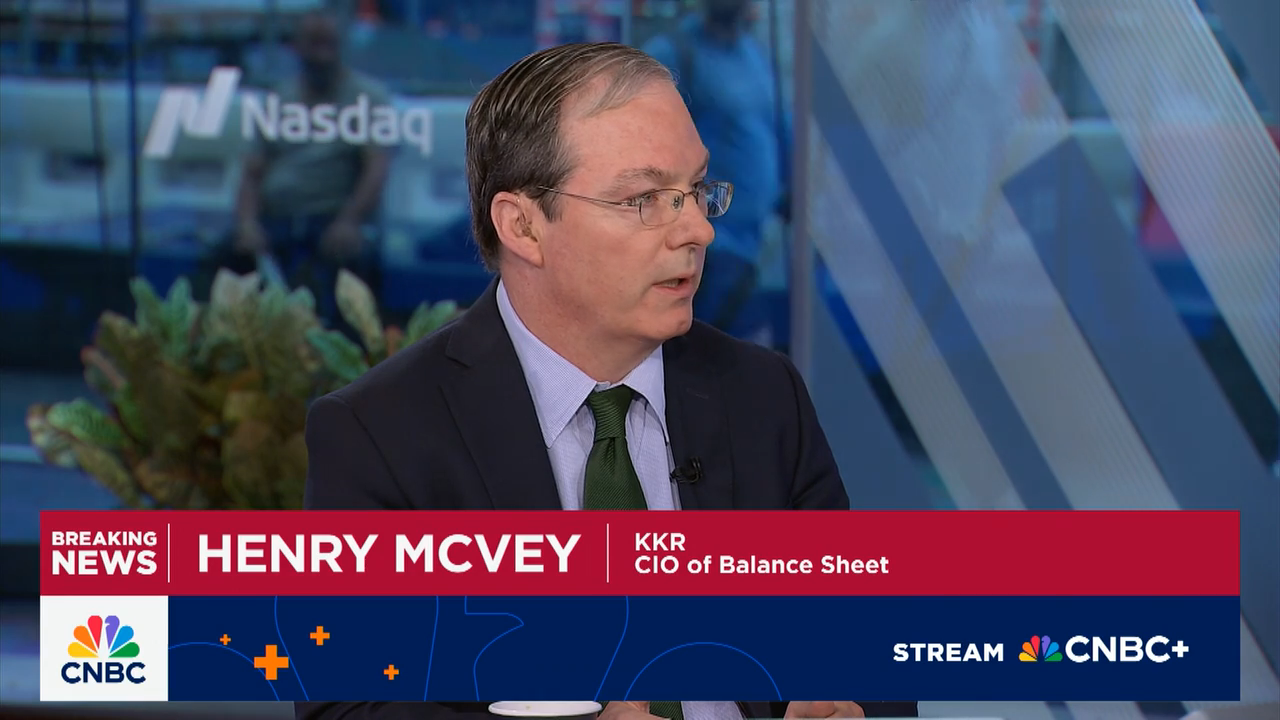 Henry McVey on CNBC's Squawk Box show.